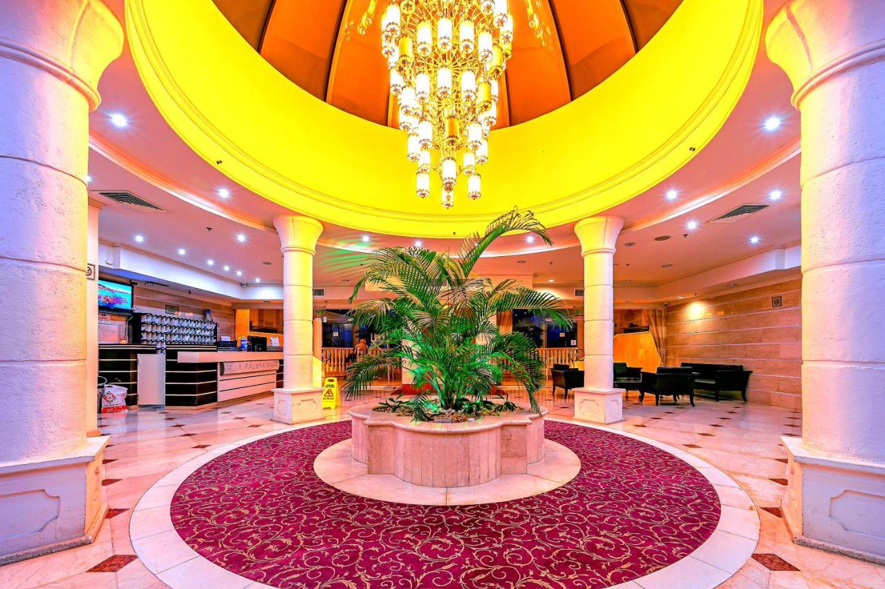 Milana'S Deluxe With Big Patio And Pool Lägenhet Eilat Exteriör bild