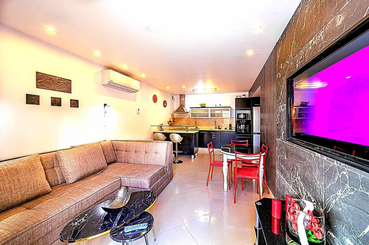Milana'S Deluxe With Big Patio And Pool Lägenhet Eilat Exteriör bild